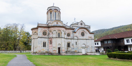 2400 din za izlet u Kruševac i Manastir Ljubostinja!